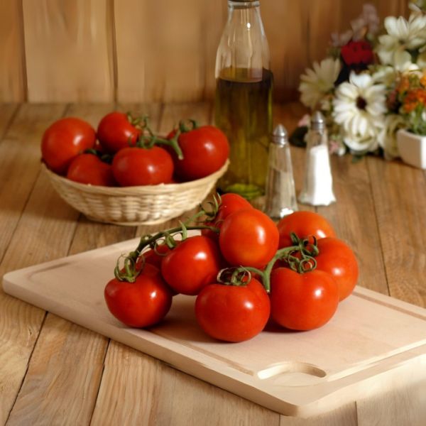 Tomate ronde en grappe